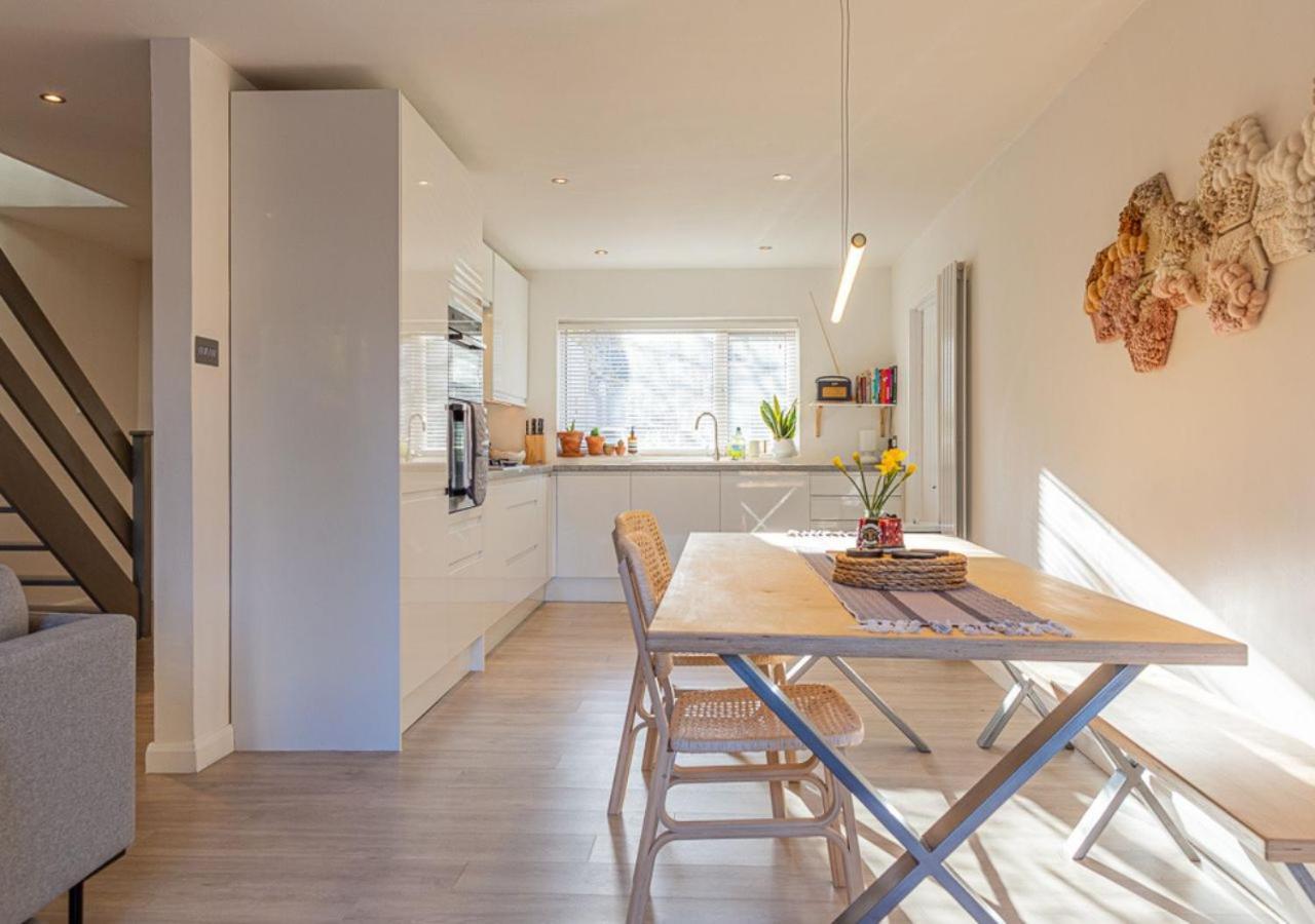 Modern 2 Bd W/ Garden In The Heart Of Tetbury! Villa Exterior photo