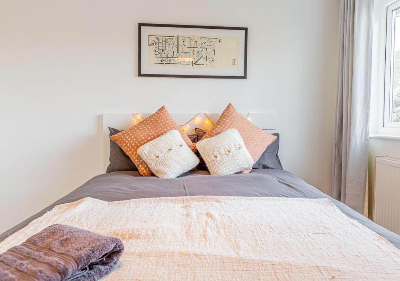 Modern 2 Bd W/ Garden In The Heart Of Tetbury! Villa Exterior photo
